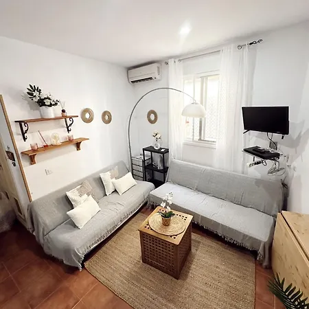 Rota Suites *